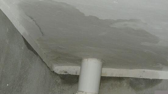 張家港墻面滲水有什么辦法修復(fù)？屋頂防水施工的時(shí)候這些要留意